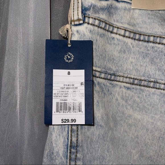 Denim Light Washed Jeans - Picture 8 of 8